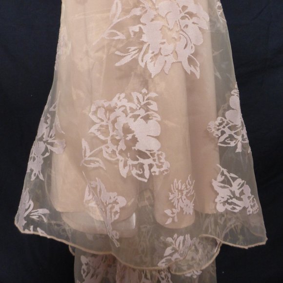 TWO SISTERS, size 6, long spaghetti strap dress - Picture 4 of 8